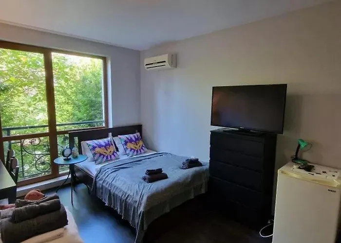 Astoria 1 - Premium Elenite